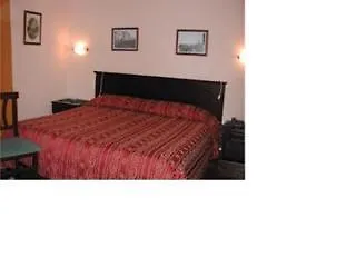 קטאניה Rooms XX Settembre בית הארחה